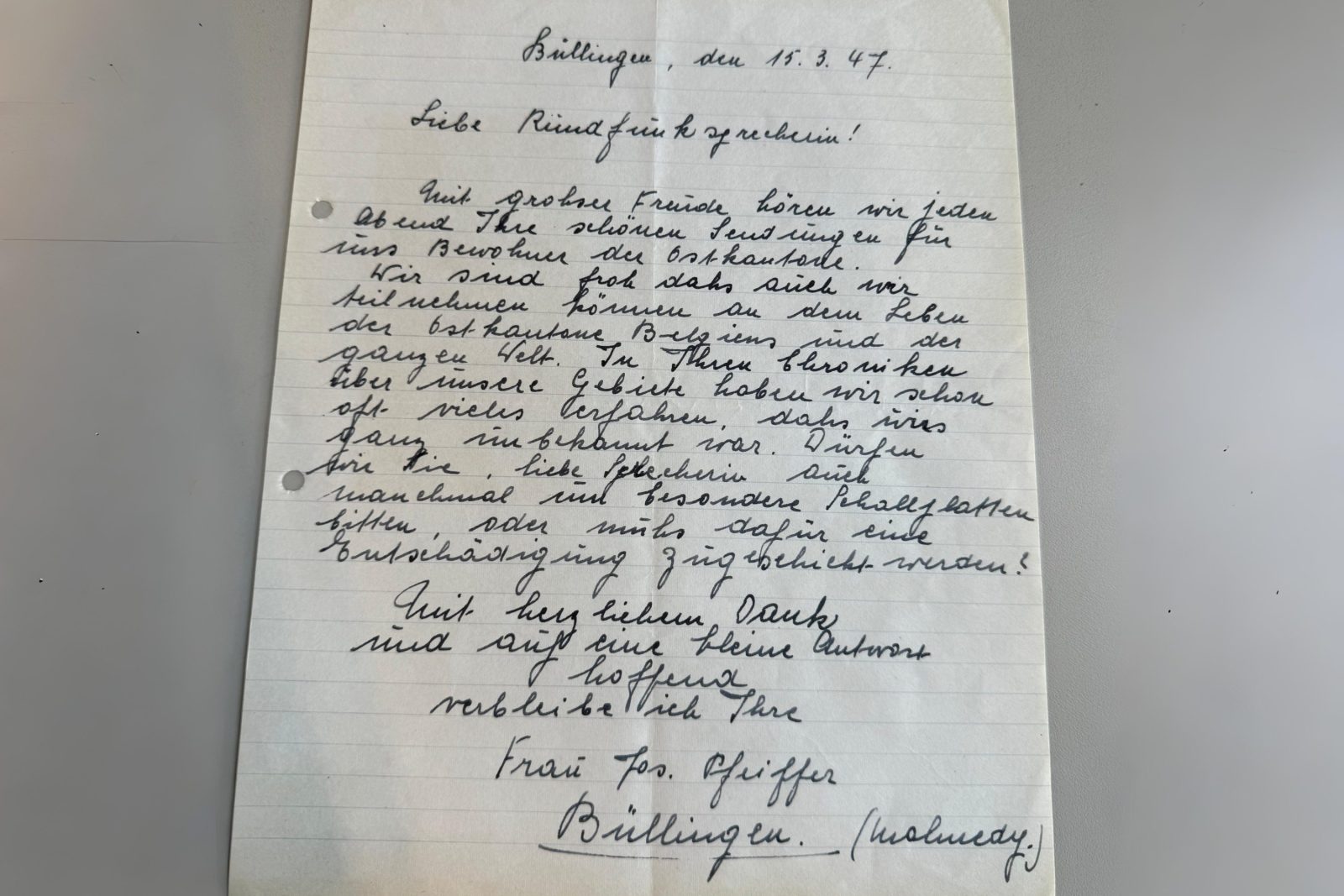 Hörerpost von Frau Pfeiffer aus Büllingen (Bild: Generalstaatsarchiv Brüssel, BRF-Bestände im Inventar der RTB) 