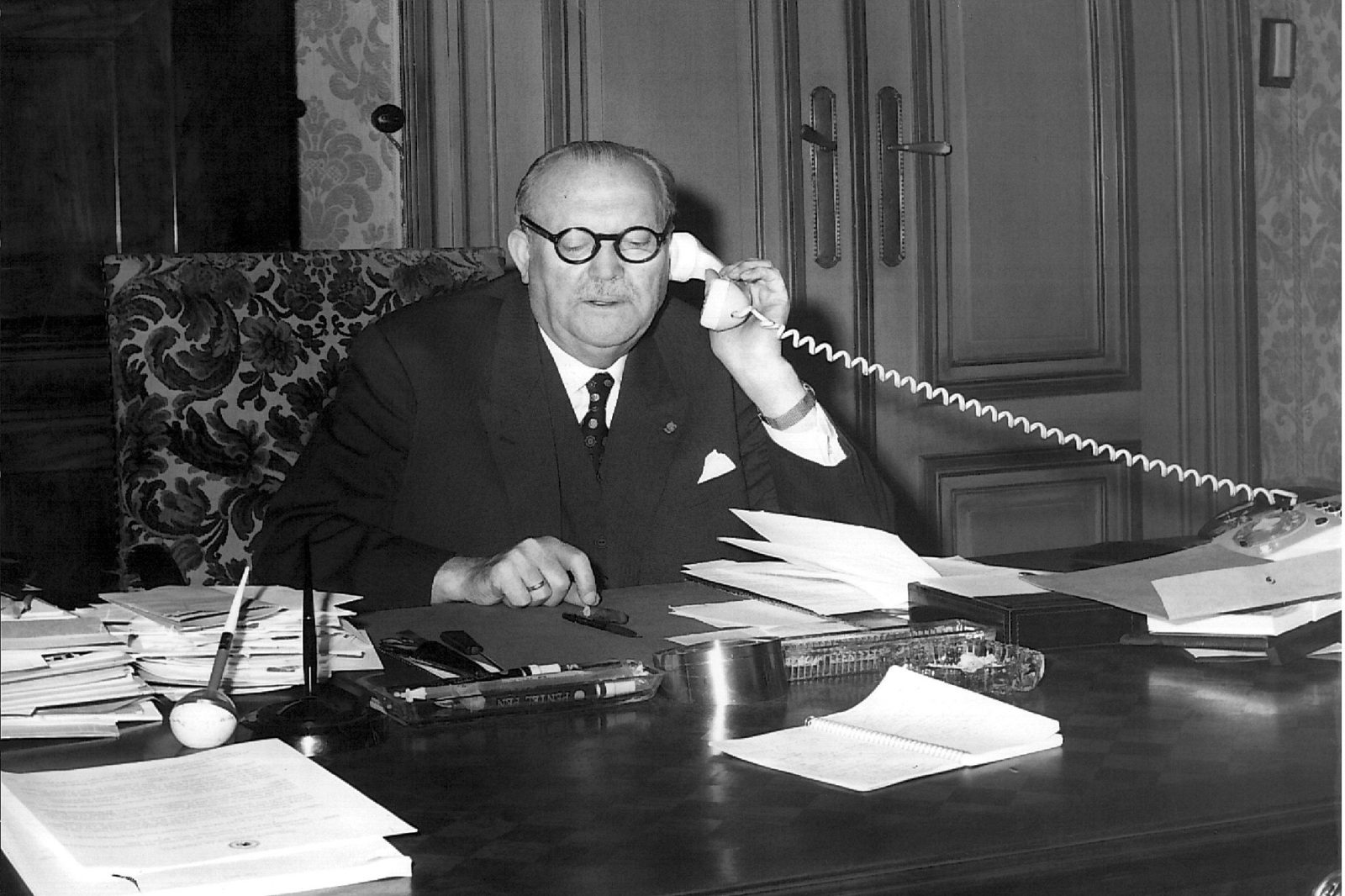 Premierminister Achille Van Acker (Bild: Belga-Archiv)